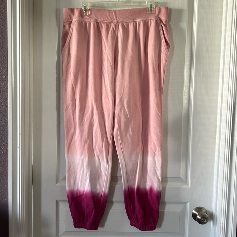 🆕NWT Pink Size Large WildFox Tie-Dye Joggers/Sweatpants